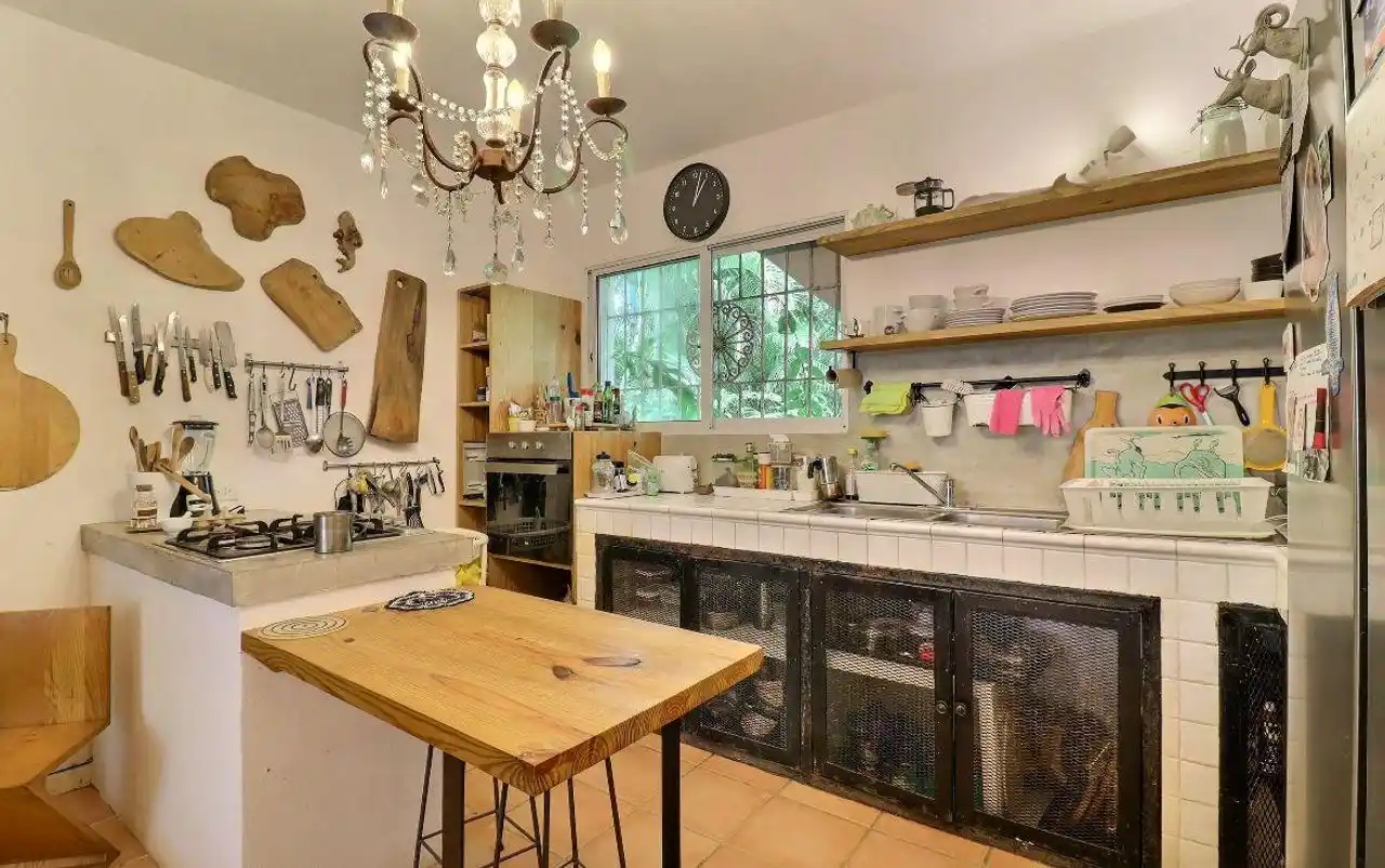 Listing image 11