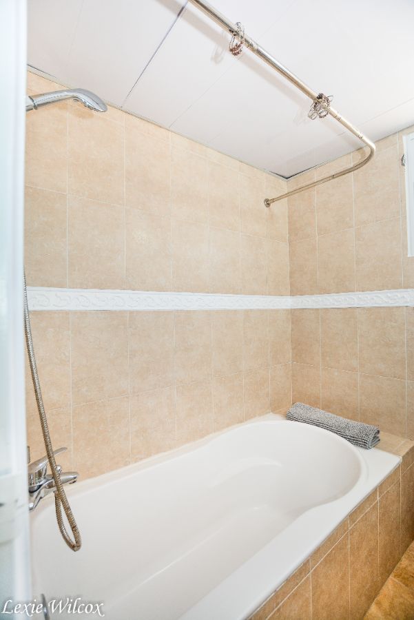 Listing image 30