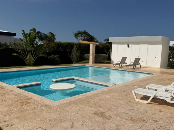 Upgraded 3-Bedroom Sunseeker Villa with Extended Living Space in Casa Linda For Sale