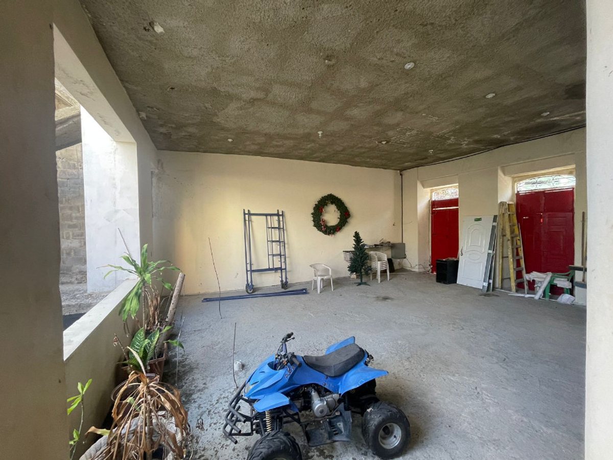 Listing image 6