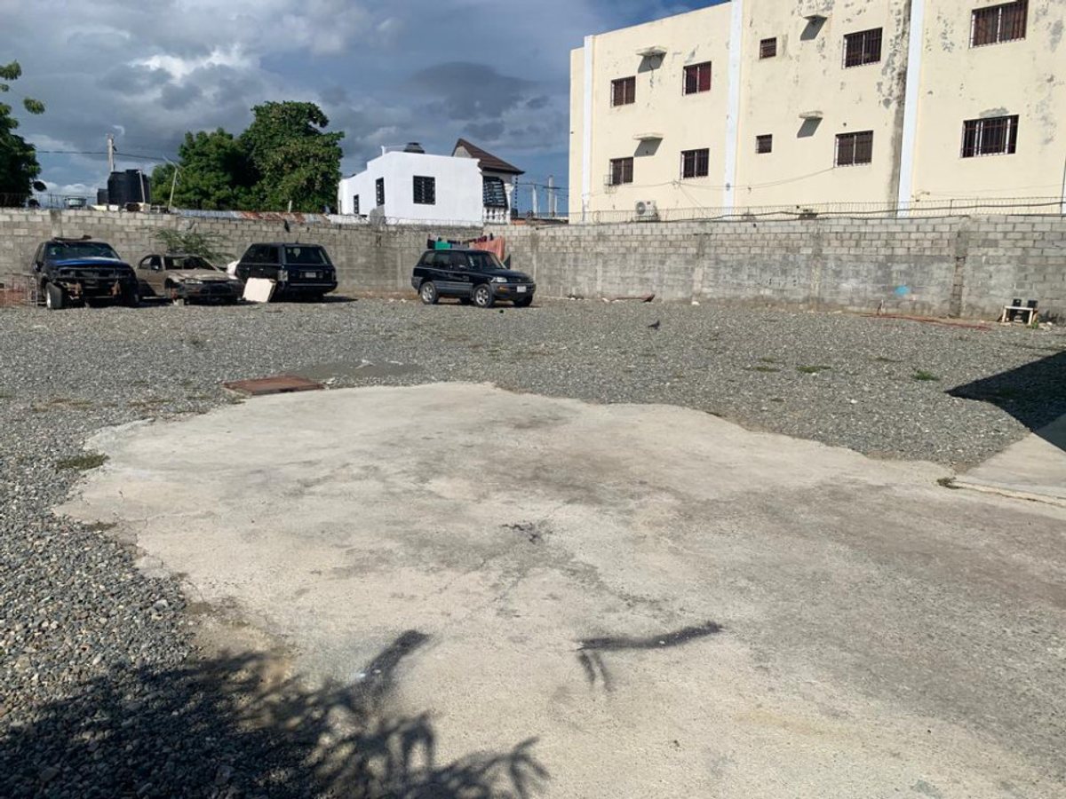 Listing image 1