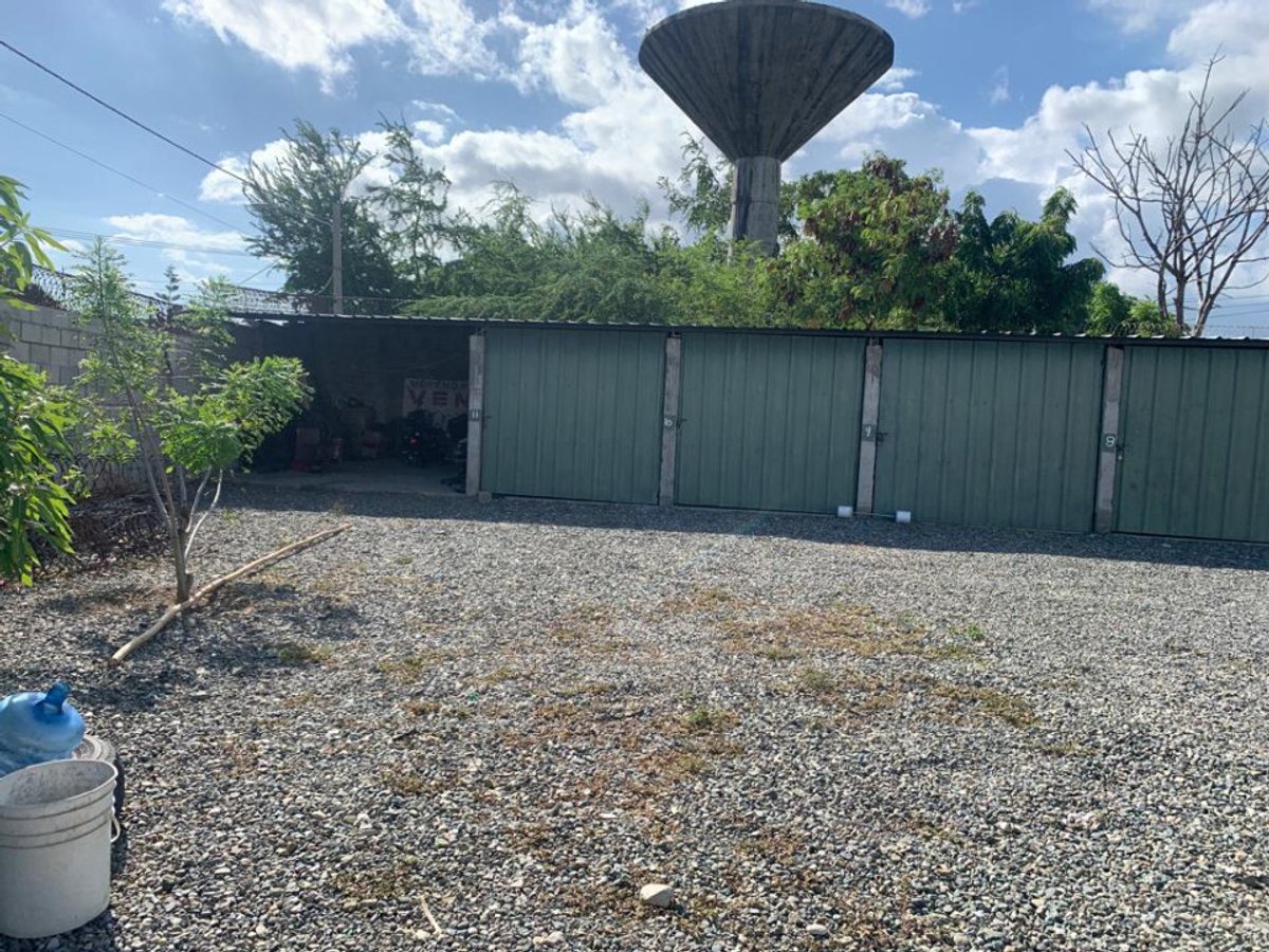 Listing image 4
