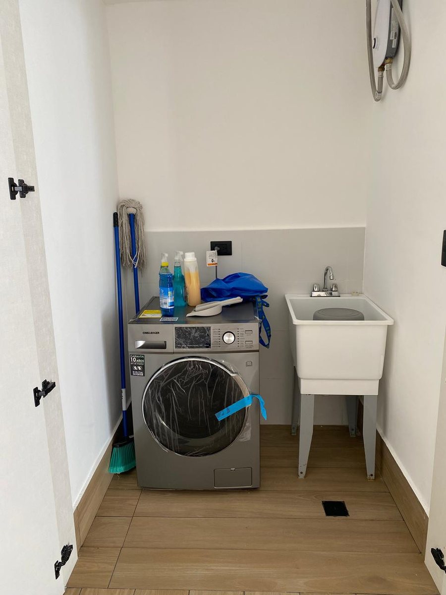 Listing image 9