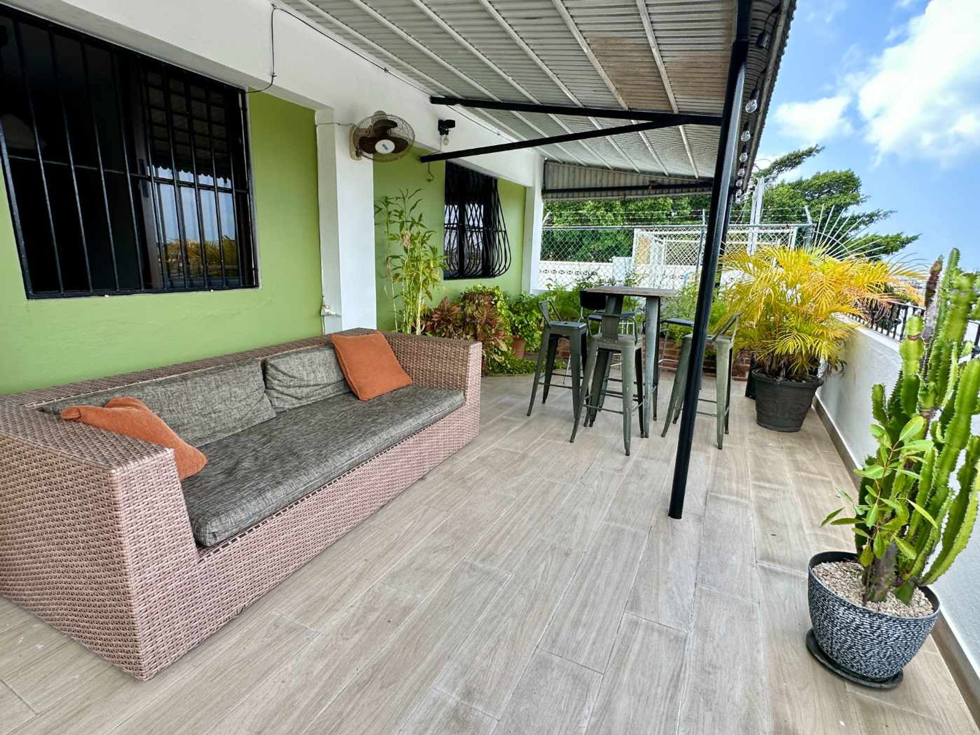 Listing image 13