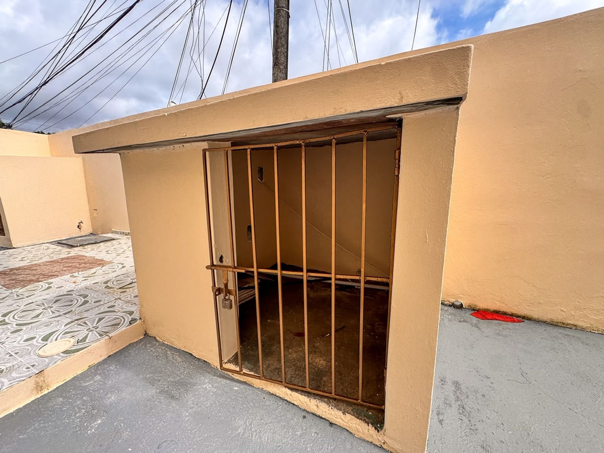Listing image 11