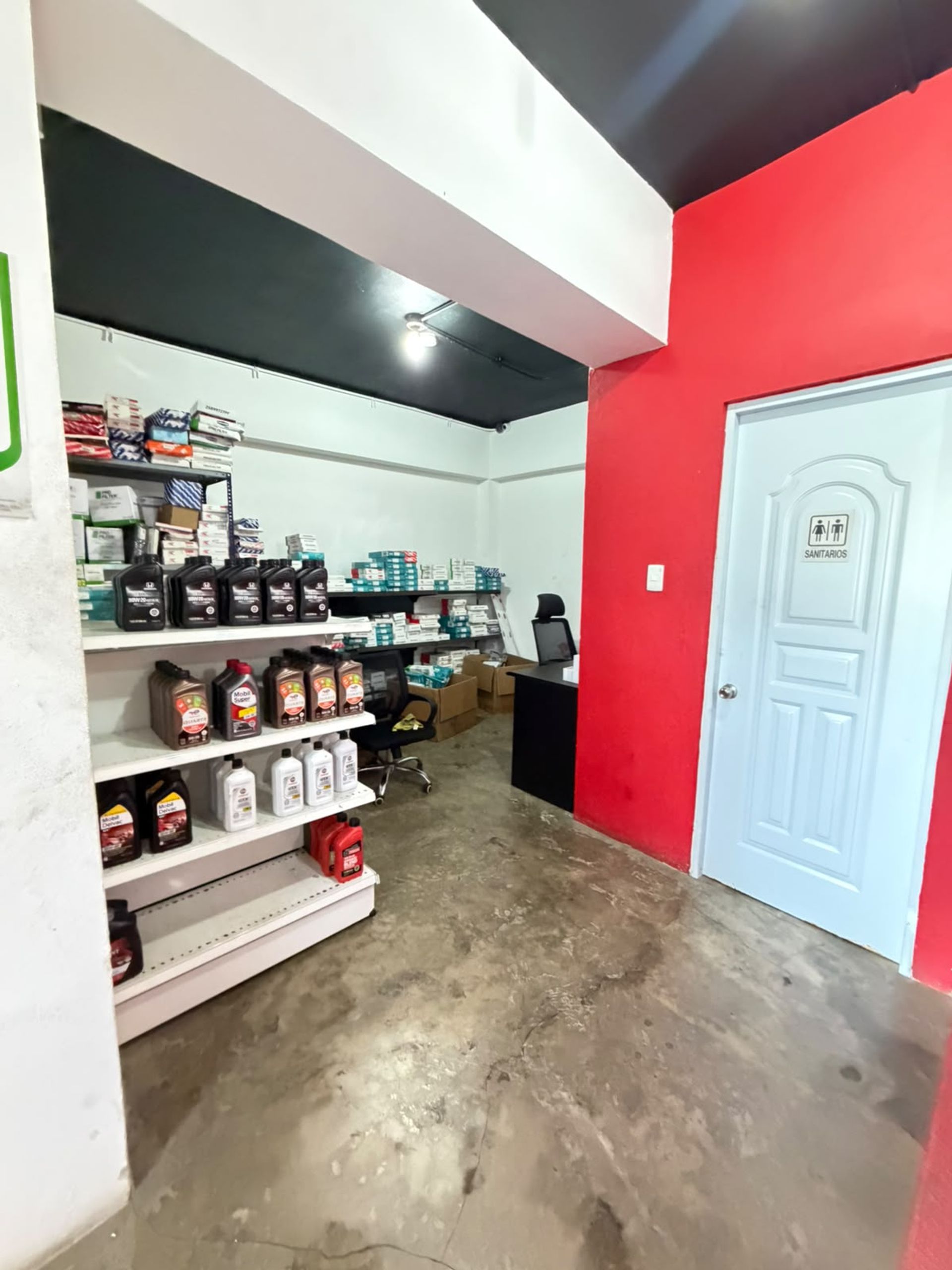 Listing image 4