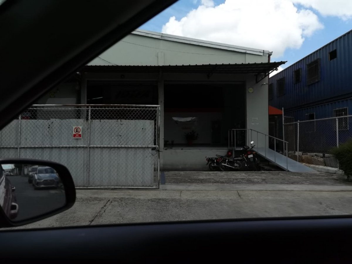 Listing image 14