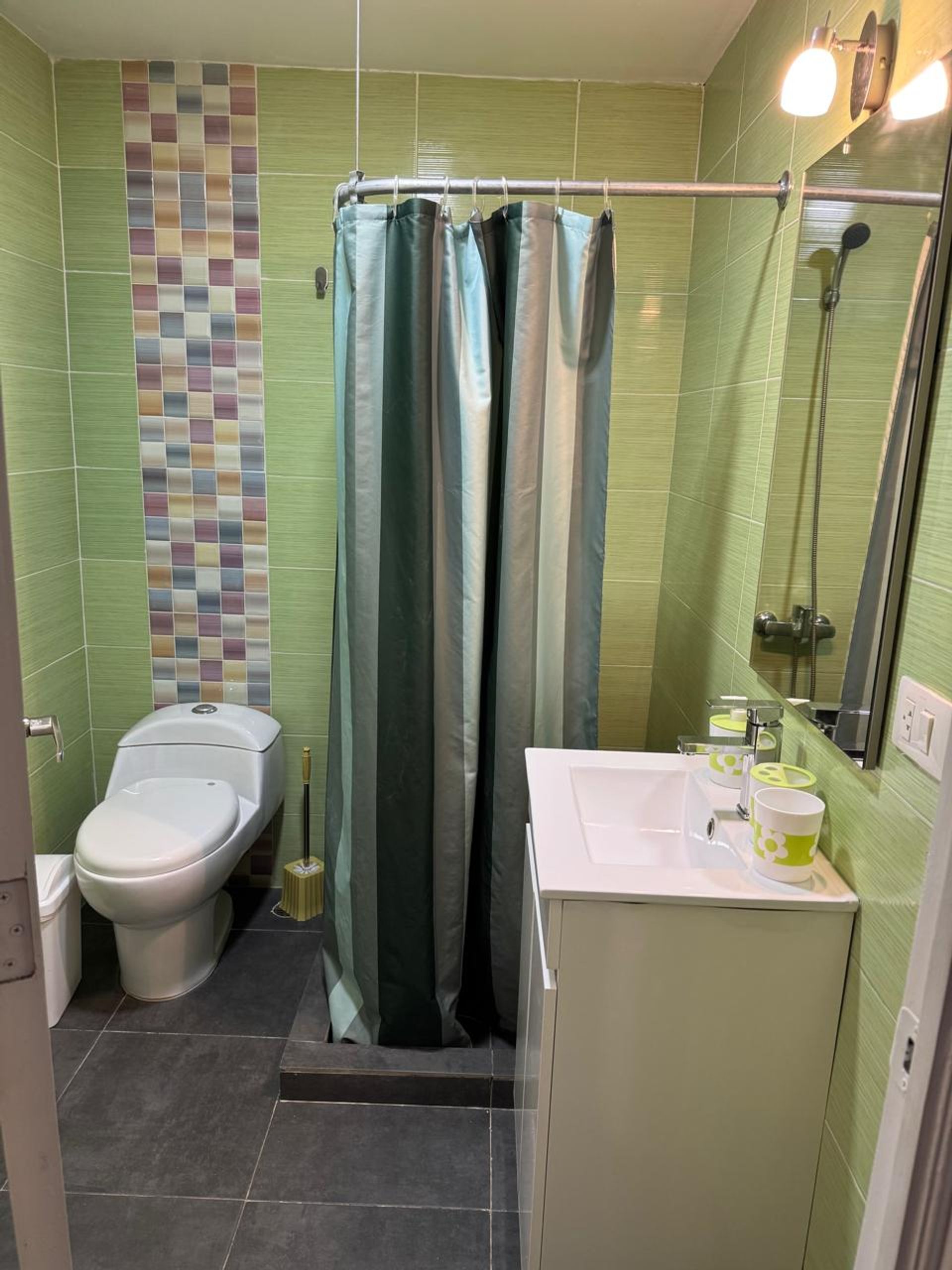 Listing image 9