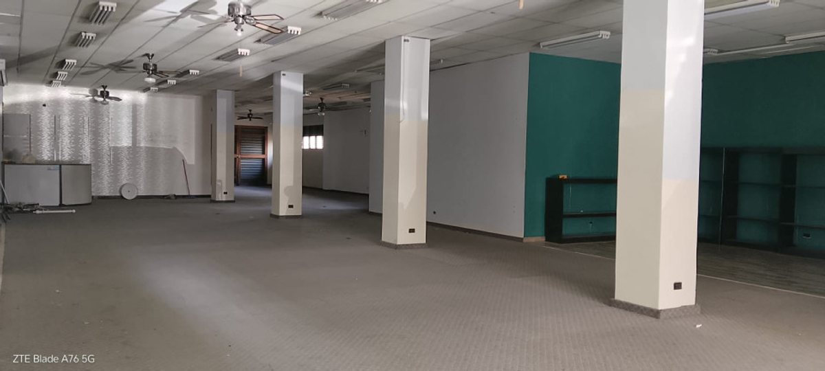 Listing image 6