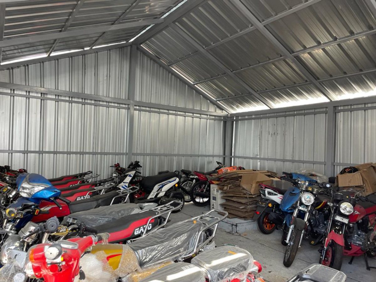 Listing image 4