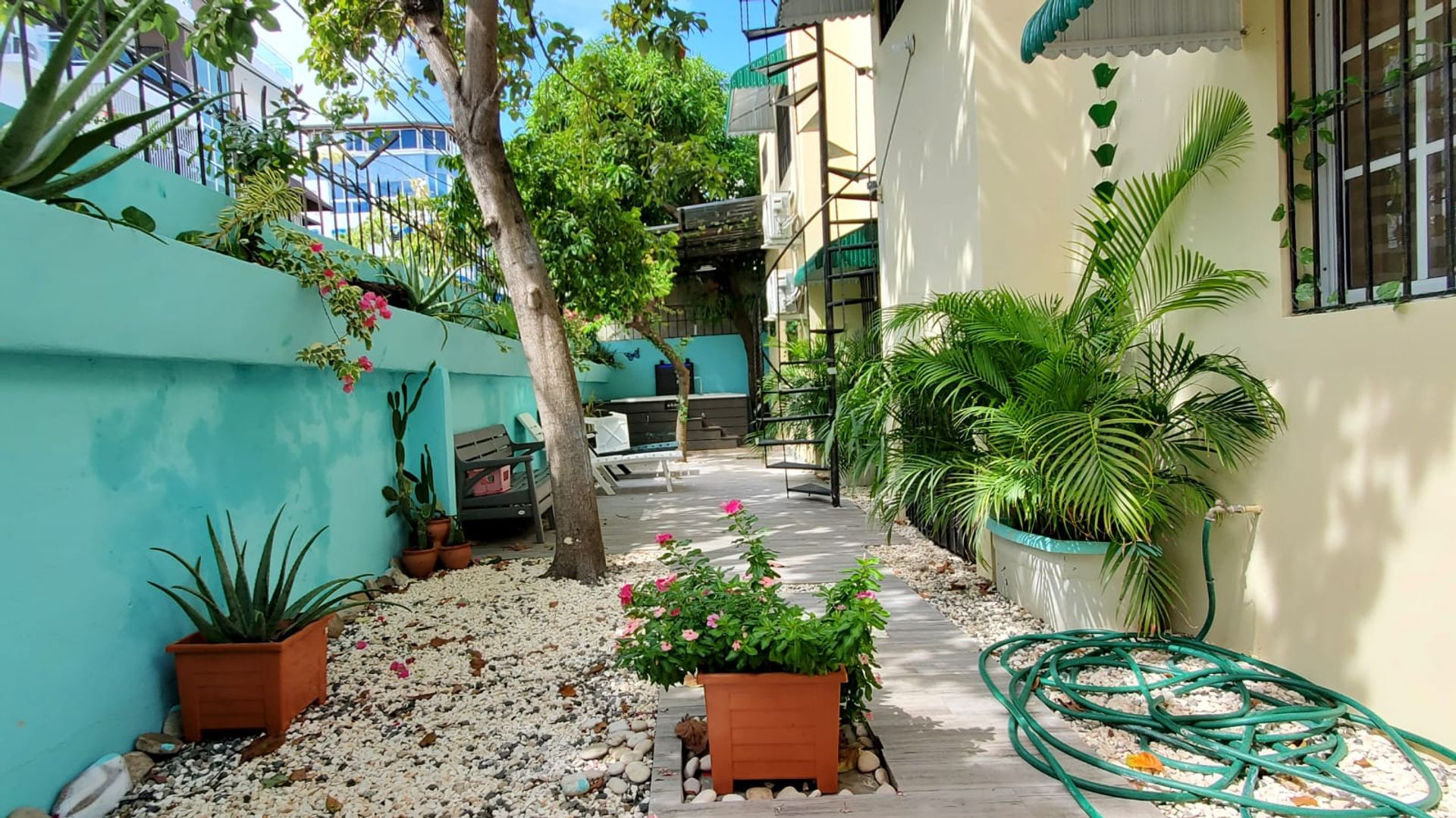 Listing image 6