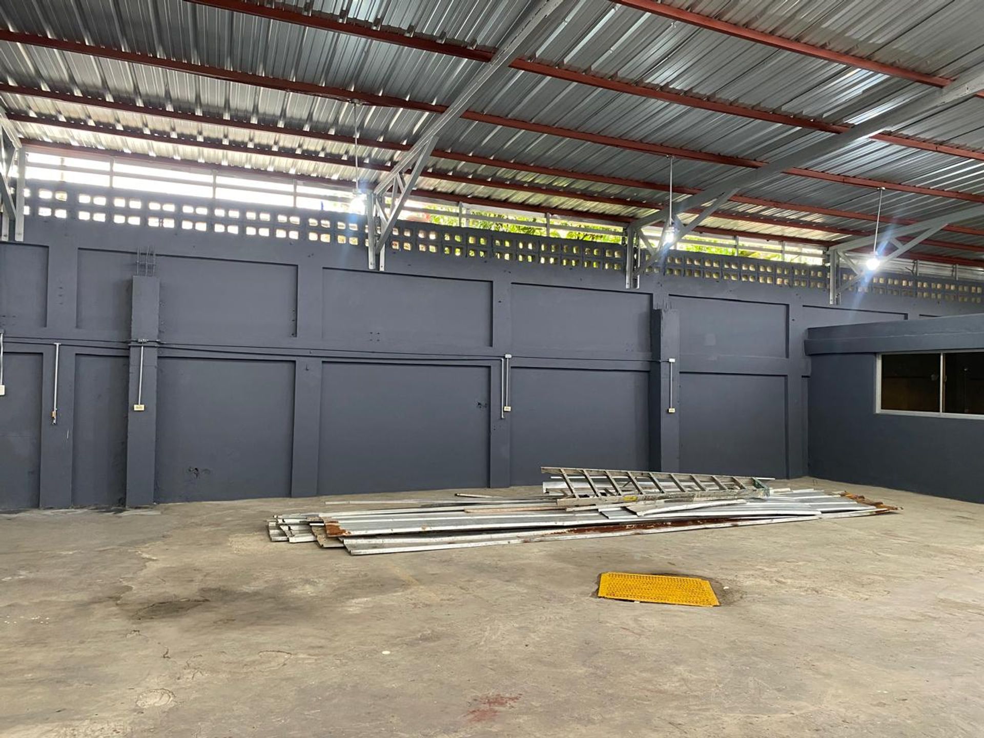 Listing image 7
