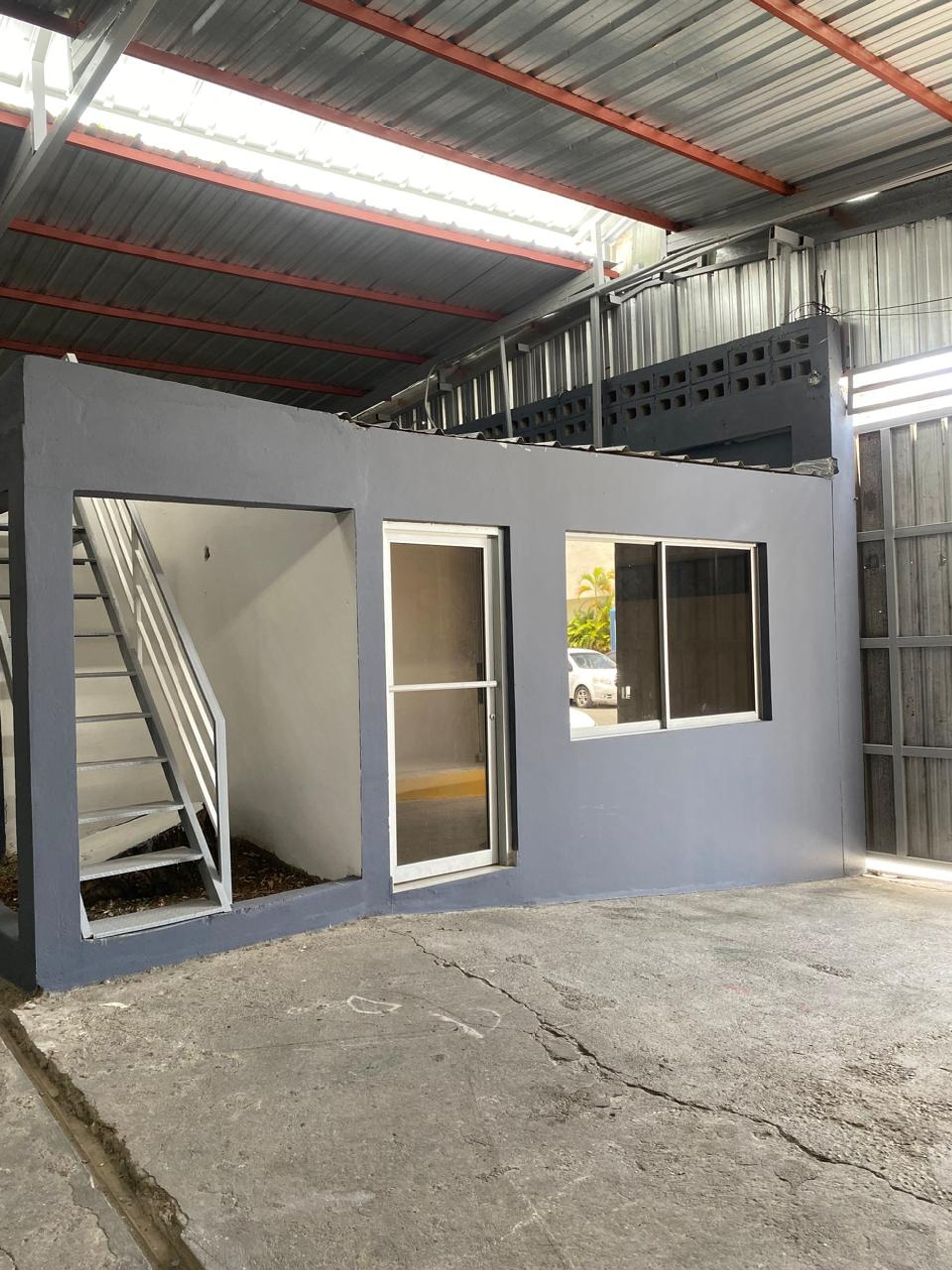 Listing image 10