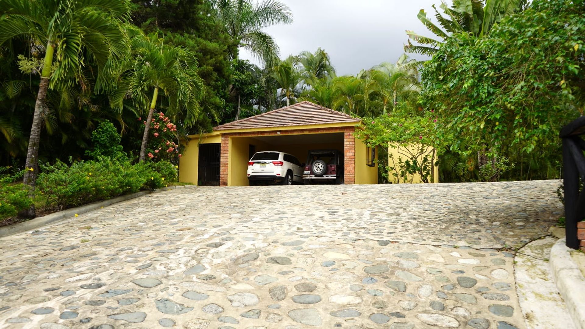 Listing image 5